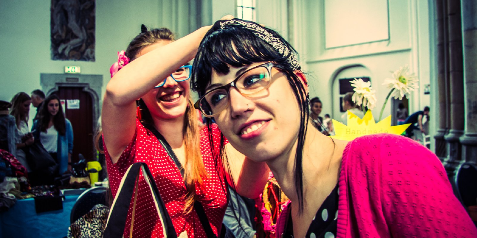 WIJVENKRAAM IS 'SAMEN MET VRIENDEN'